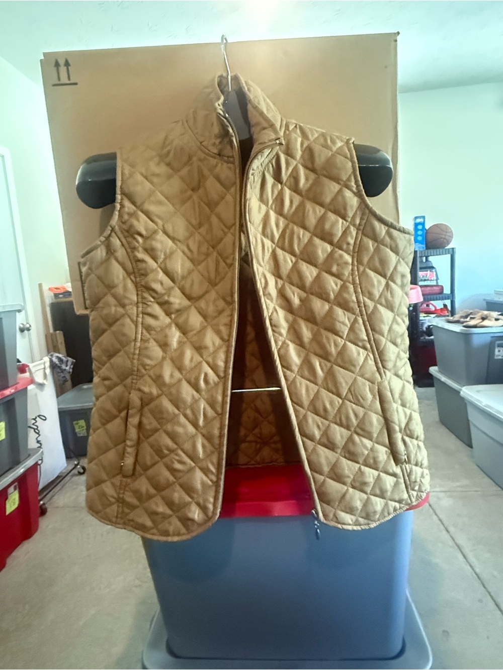 Quilted Sleeveless Vest - Tan mp47